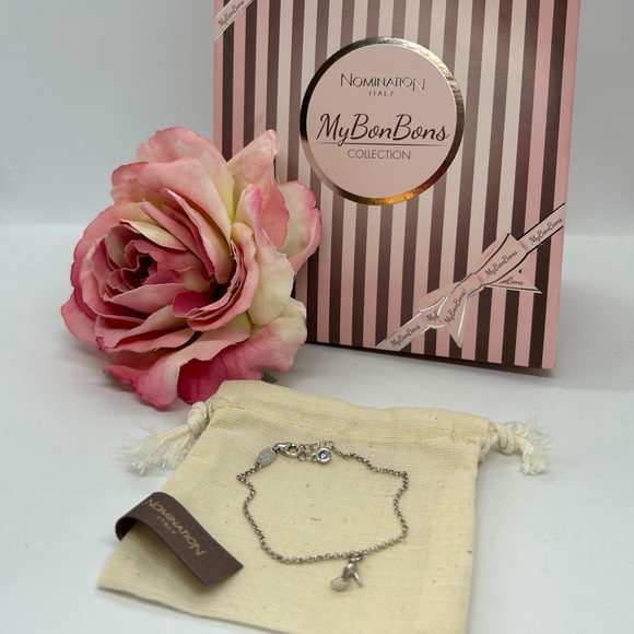 Nomination silver bracelet for women with dainty shoe pendant - Picture 2 of 2